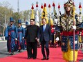 Chủ tịch Triều Tiên Kim Jong Un và Tổng thống Hàn Quốc Moon Jae-in trong sự kiện lịch sử hôm 27/4