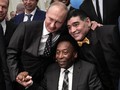 Ông Putin cùng hai huyền thoại bóng đá thế giới Pele và Maradona