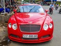 Bentley Continental GT là mẫu xe sang trọng, hai cửa, bốn chỗ ngồi, được sản xuất từ năm 2003. Số lượng xe loại này tại Việt Nam lên tới hàng chục chiếc, tuy nhiên chủ yếu mang màu đen, màu đỏ khá hiếm. 