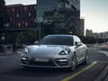 Kiểu dáng của Panamera Turbo S E-Hybrid không khác biệt so với những chiếc Panamera thế hệ mới.