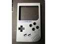 Bản Game Boy gốc chỉbaogồm các nút điều hướng, Select, Start, A và B, nhưng thành viên mang tên Wermyđã khoan thêm lỗ cho hai nút X và Y giống game pad NES.