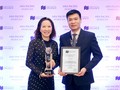 Đại diện PVcomBank nhận giải thưởng từ IFM