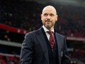 HLV Erik ten Hag đã đến sân Old Trafford. Ảnh AP.