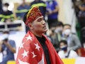 Võ sĩ Iqbal Bin Abdul Rahman giành chiến thắng thuyết phục giành tấm HCV đầu tiên cho Singapore. Ảnh BTC.