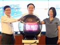 Thứ trưởng Phạm Anh Tuấn bấm nút khai trương buổi lễ. Ảnh MIC