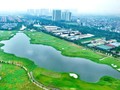 Sân golf 9 lỗ “mọc” trên đất công viên tại Khu đô thị Bắc An Khánh của Sovico. (Ảnh: Đình Huy)