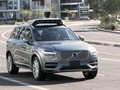 Một chiếc xe tự hành của Uber đang chạy trên đường thuộc bang Arizona, Mỹ (Ảnh: AP)