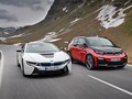 i8 (trắng) và i3. Ảnh: BMW