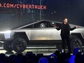 Màn trình diễn của Elon Musk trong ngày ra mắt bán tải điện đã trở thành đề tài đàm tiếu của cư dân mạng