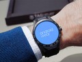 Đồng hồ thông minh chạy Android Wear (ảnh Digital Trend)