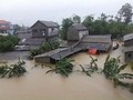 Đồng bào các tỉnh phía Bắc bị ảnh hưởng nặng nề bởi lũ lụt