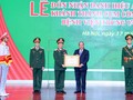 Thủ tướng trao danh hiệu Anh hùng lực lượng vũ trang nhân dân thời kỳ chống Pháp cho Phân hiệu 8, tiền thân của Bệnh viện Trung ương Quân đội 108. (Ảnh: VGP)