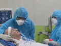 Bệnh nhân 91 đang hồi phục thần kỳ, tri giác tỉnh táo hoàn toàn (Ảnh: BVCR) 