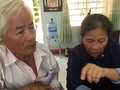 Bố mẹ của nữ bệnh nhân Trang nghẹn ngào khi tìm thấy con gái sau 2 năm lưu lạc.