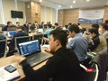 Hơn 50 học viên là cán bộ kỹ thuật của các doanh nghiệp, ngân hàng như FPT IS, CMC InfoSec, Vietcombank, Techcombank, BIDV… được đào tạo trong khoá học này. Ảnh: VA