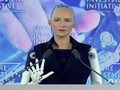 Sophia đã được Ả rập Xê út cấp tư cách công dân, là công dân robot đầu tiên trên thế giới 