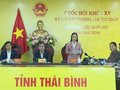 Đại biểu Trần Khánh Thu - Đoàn ĐBQH tỉnh Thái Bình phát biểu trực tuyến liên quan việc đấu thầu trong lĩnh vực y tế.