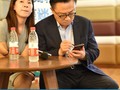 CEO Samsung bị bắt quả tang đang công khai sử dụng Galaxy Note 9 (Ảnh: Sammobile)