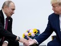 Tổng thống Putin và Tổng thống Trump gặp gỡ tại Hội nghị thượng đỉnh G20 tổ chức tại Osaka, Nhật Bản hôm 28/6 (Ảnh: Newsweek)