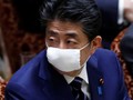 Thủ tướng Nhật Shinzo Abe có thể ban bố tình trạng khẩn cấp trong ngày 7/4 (Ảnh: Reuters)