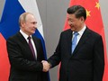 Tổng thống Nga Vladimir Putin và Chủ tịch Trung Quốc Tập Cận Bình (Ảnh: RT)