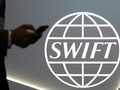 Nga có thể bị phương Tây trừng phạt bằng cách loại khỏi hệ thống SWIFT (Ảnh: Reuters)