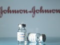 Vaccine COVID-19 của Johnson & Johnson từng bị tạm ngừng sử dụng do quan ngại về chứng huyết khối sau tiêm (Ảnh: Getty)