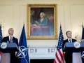 Tổng thư ký NATO Jens Stoltenberg và Ngoại trưởng Mỹ Antony Blinken trong cuộc họp báo chung tại Washington DC ngày 1/6 (Ảnh: AFP)