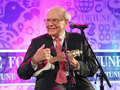 Tài sản ròng của Warren Buffett đã tăng hơn 16 tỉ USD trong năm nay, tính đến ngày 20/9/2023 (Ảnh: Getty)
