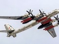 Máy bay ném bom Tu-95MSM với 8 tên lửa hành trình Kh-101/102. Ảnh: MW.