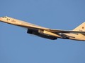 Máy bay ném bom chiến lược Tu-160 của Không quân Nga. Ảnh: MW.
