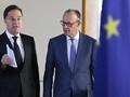 Thủ tướng Đức Friedrich Merz (phải) và Tổng thư ký NATO Mark Rutte đến dự cuộc họp báo sau cuộc hội đàm tại Phủ Thủ tướng vào ngày 11/12 tại Berlin, Đức. Ảnh: AFP.