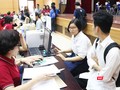 Sinh viên làm thủ tục nhập học tại Trường Đại học Y Hà Nội 