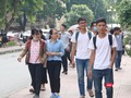 Sinh viên trong ngày nhập học. Ảnh: Minh Thúy 