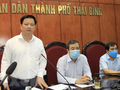 Chủ tịch UBND tỉnh, Trưởng Ban chỉ đạo phòng, chống dịch COVID-19 tỉnh Thái Bình Nguyễn Khắc Thận phát biểu chỉ đạo cuộc họp (Ảnh -Thế Duyệt) 