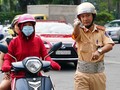 Nộp phạt vi phạm giao thông oline từ ngày 1/7. Ảnh: Thanh Niên