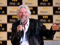Tỷ phú Richard Branson nhảy múa chào 4.000 khán giả Việt Nam