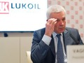 Vagit Alekperov, Giám đốc tập đoàn dầu mỏ Lukoil (Nga), tuyên bố công ty ông sẽ rút khỏi Lithuania và các nước Baltic khác vì làn sóng bài Nga đang tăng cao - Ảnh: AFP