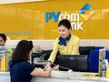 Khách hàng giao dịch tại PVcomBank