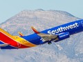 Hãng hàng không Southwest Airlines bị FAA xử phạt (Ảnh: Business Insider)