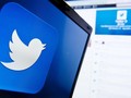 Twitter có những động thái nhằm xử lý fake news (Ảnh: Gizmodo)