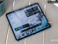 Tin đồn về Google Pixel Fold 2: Người dùng mong muốn điều gì trên mẫu Pixel Fold thế hệ tiếp theo? (Ảnh: Android Authority)