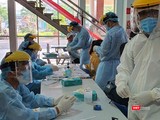 Đà Nẵng: Tăng công suất xét nghiệm COVID-19 lên trên 10 ngàn mẫu mỗi ngày
