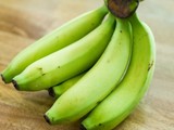 Bất ngờ với những lợi ích tuyệt vời của chuối xanh