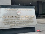 “Sửa” tên tác giả Đoàn Văn Cừ, nhầm lẫn trong sách giáo khoa là “lỗi hệ thống” ảnh 5 Sở Giáo dục và Đào tạo TP.HCM nhận thù lao của Nhà xuất bản: Nhiều dấu hiệu sai phạm