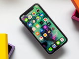 Apple tính cách bù đắp chi phí 5G cho dòng iPhone 12 bằng công nghệ pin giá rẻ?