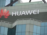 Anh soi ra “khiếm khuyết bảo mật” trong thiết bị của Huawei