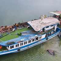 Vụ lật tàu vịnh Hạ Long và lỗ hổng chuyển đổi số