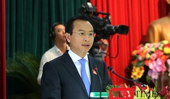 Tại buổi tiếp xúc cử tri quận Hải Châu diễn ra sáng 26/8, ông Nguyễn Xuân Anh, Bí thư Thành ủy, Chủ tịch HĐND TP Đà Nẵng khẳng định, việc di dời Trung tâm hành chính là chuyện của 30-40 năm sau