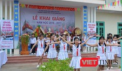 Sáng 5/9, thầy trò trường THCS Hoàng Sa Đà Nẵng nô nức bước vào năm học mới.